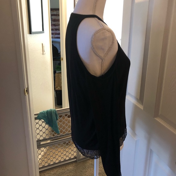 Splendid Cold Shoulder top with lace detail - Picture 3 of 7